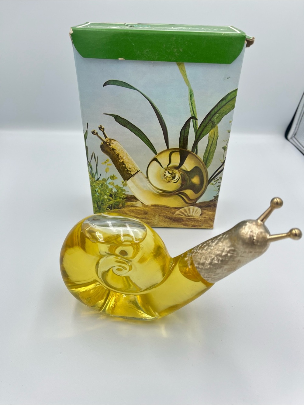Vintage Avon Bath Treasure Snail Skin So Soft Bath Oil 6 Oz Glass Bottle w/ Box